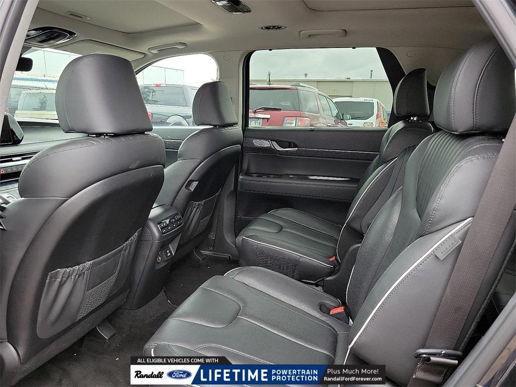 used 2024 Hyundai Palisade car, priced at $35,749
