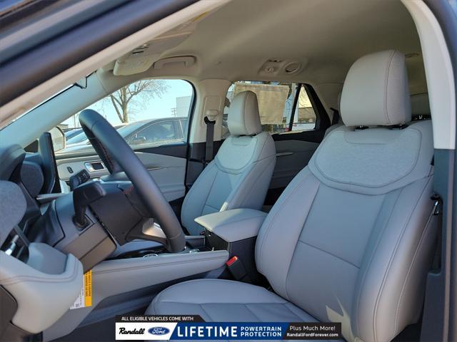 new 2025 Ford Explorer car, priced at $44,424