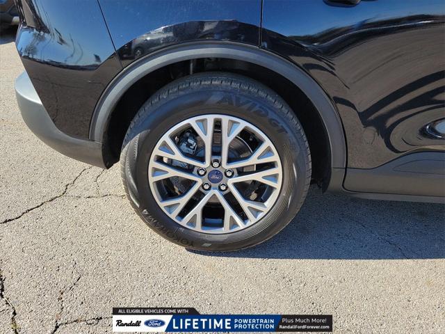 used 2022 Ford Escape car, priced at $20,667