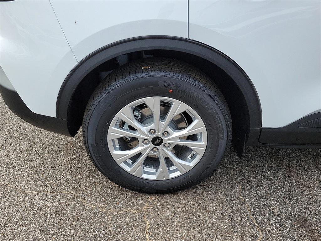 new 2026 Ford Escape car, priced at $28,354