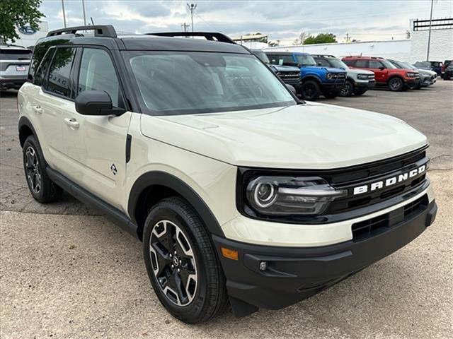 new 2024 Ford Bronco Sport car, priced at $39,098
