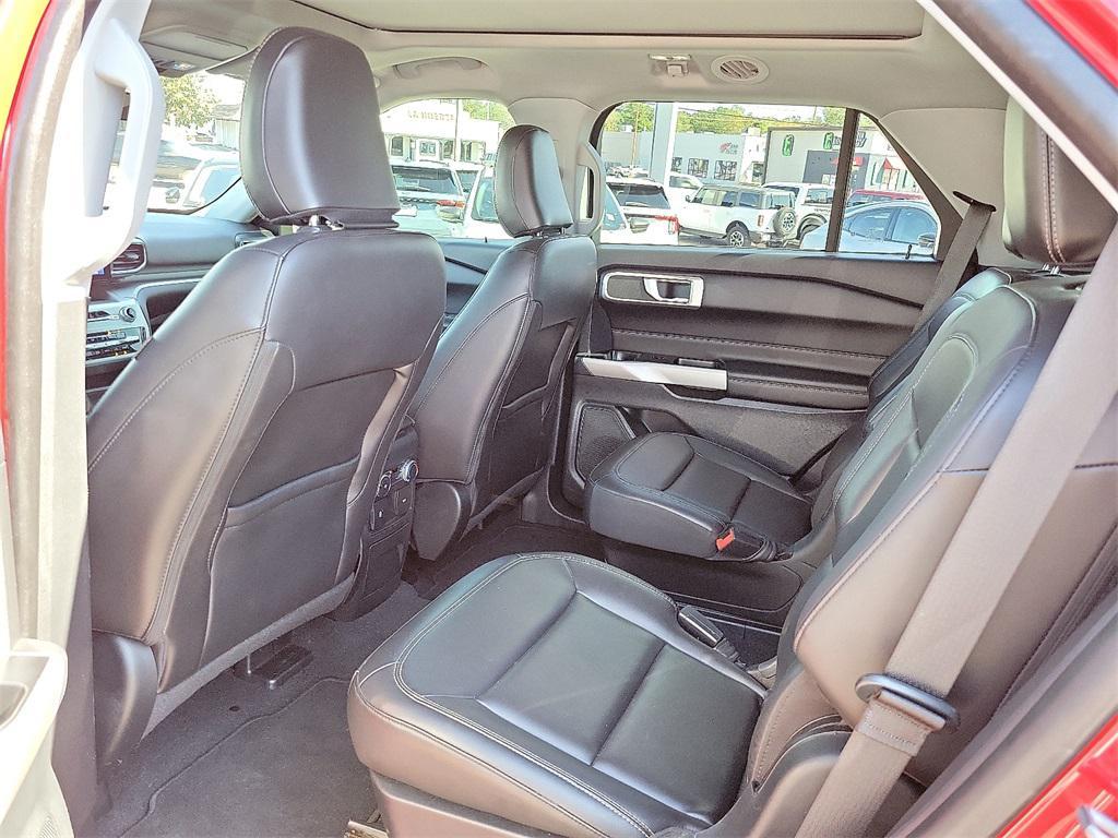 used 2022 Ford Explorer car, priced at $27,135