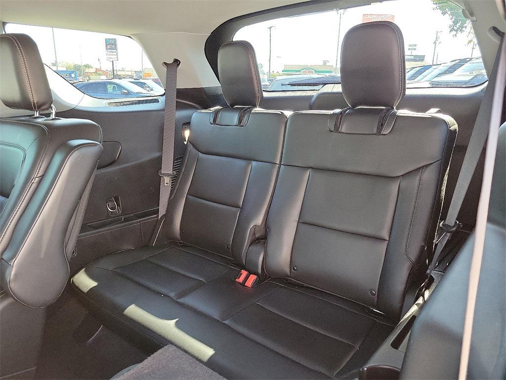 used 2022 Ford Explorer car, priced at $27,135