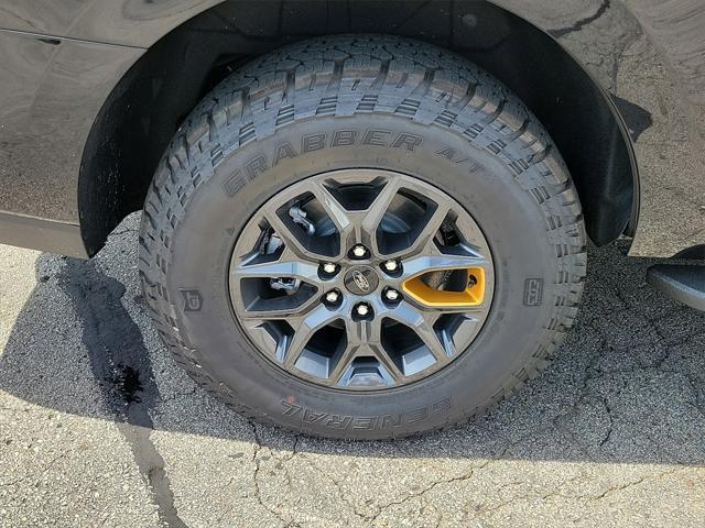 new 2025 Ford Expedition car, priced at $82,520