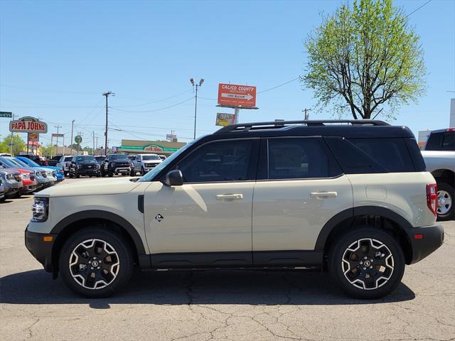 new 2025 Ford Bronco Sport car, priced at $34,856