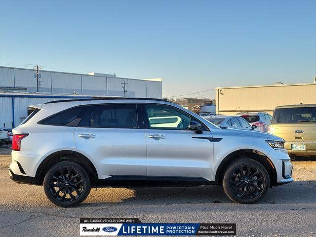 used 2022 Kia Sorento car, priced at $24,260