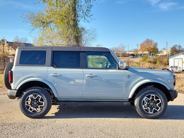 new 2024 Ford Bronco car, priced at $51,853