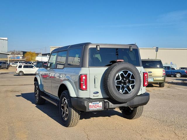 new 2024 Ford Bronco car, priced at $51,853