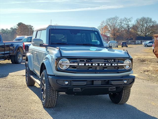 new 2024 Ford Bronco car, priced at $51,853