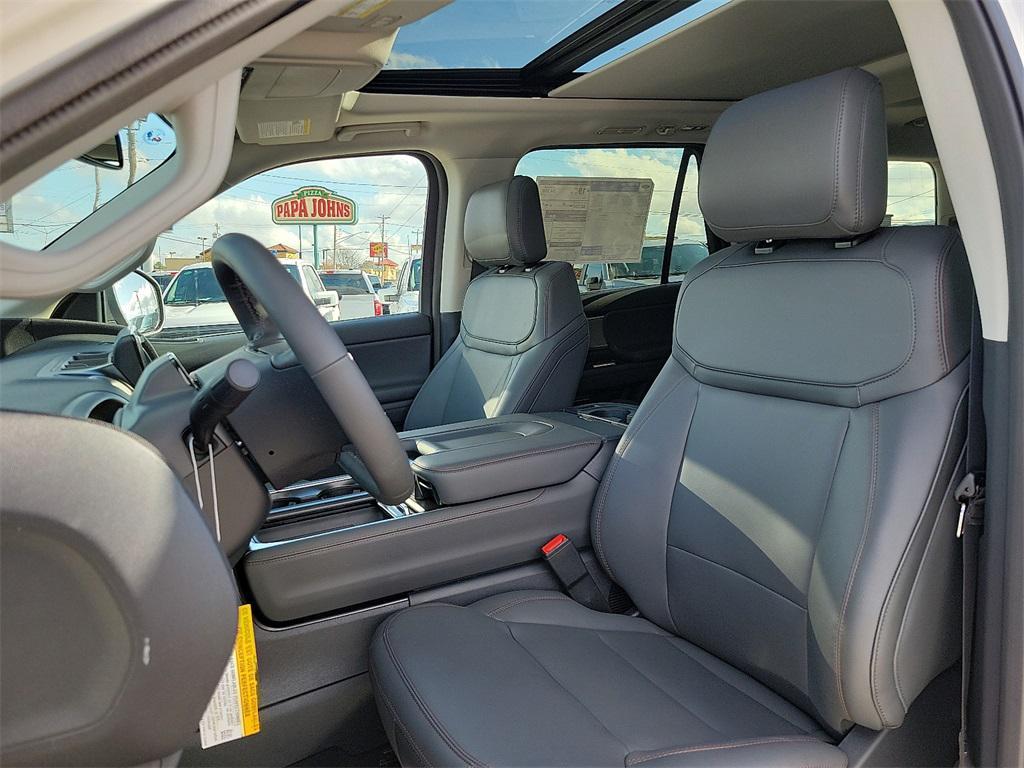 new 2025 Ford Expedition car, priced at $65,772