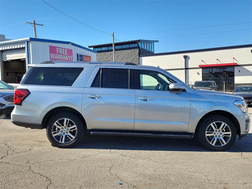 used 2024 Ford Expedition car, priced at $46,742