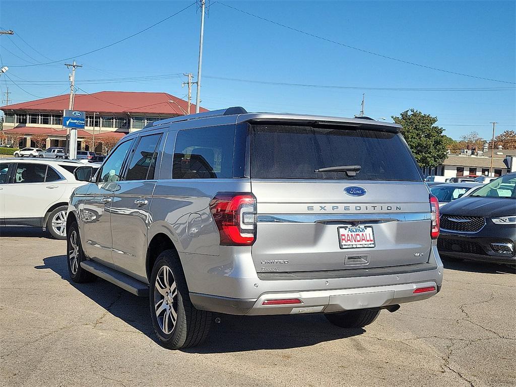 used 2024 Ford Expedition car, priced at $46,742