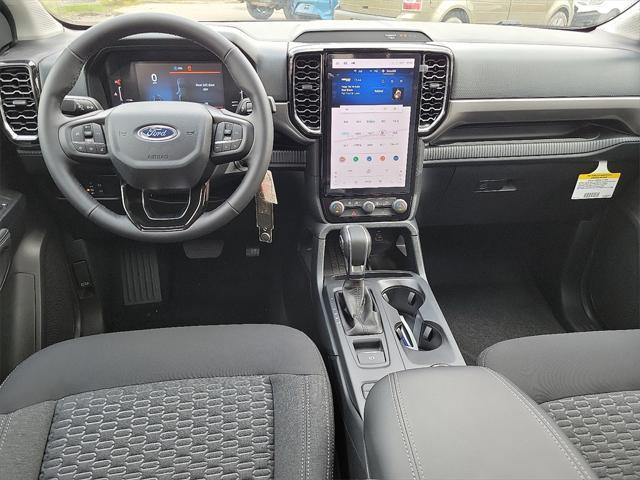 new 2025 Ford Ranger car, priced at $40,323