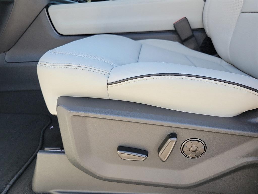 new 2025 Ford Expedition Max car, priced at $93,240