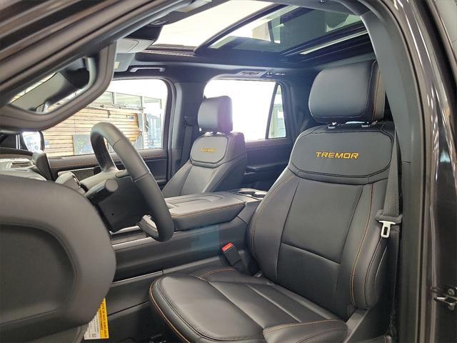 new 2025 Ford Expedition car, priced at $83,015