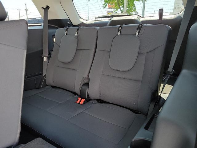new 2025 Ford Explorer car, priced at $38,285