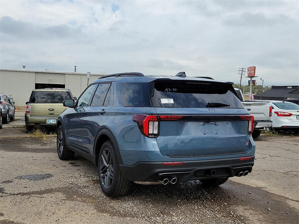 new 2025 Ford Explorer car, priced at $60,915