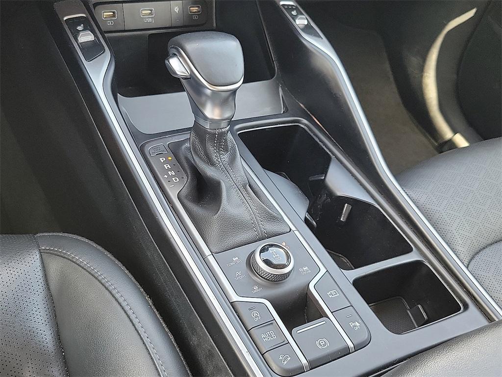 used 2021 Kia Sorento car, priced at $21,700