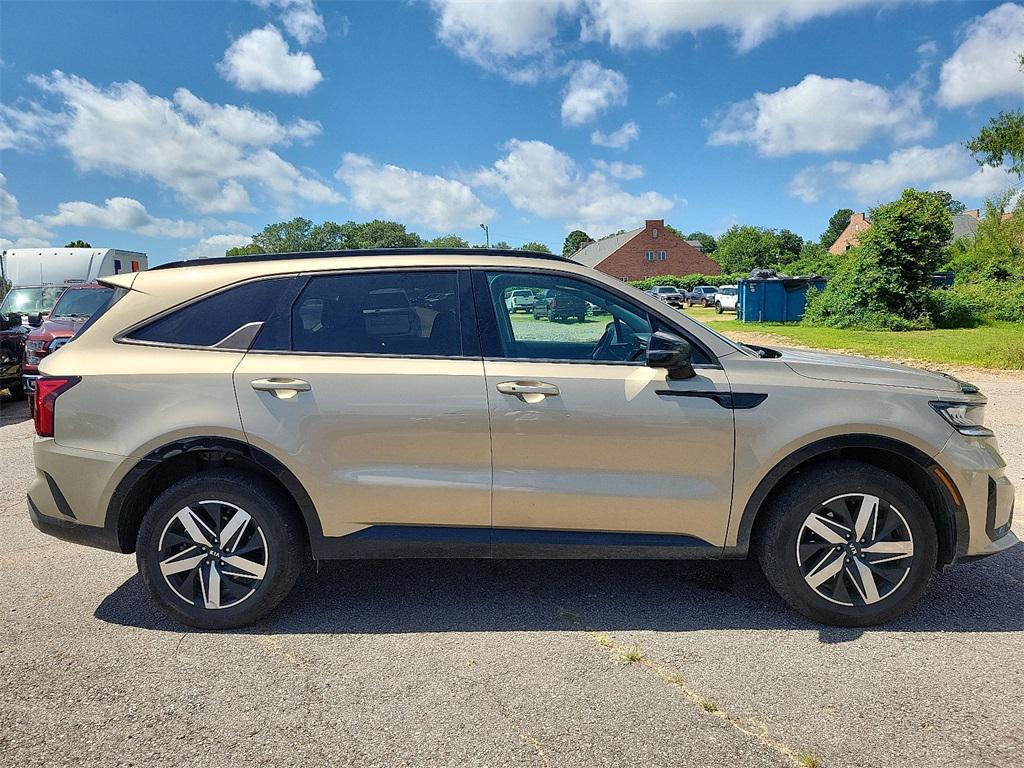 used 2021 Kia Sorento car, priced at $21,700
