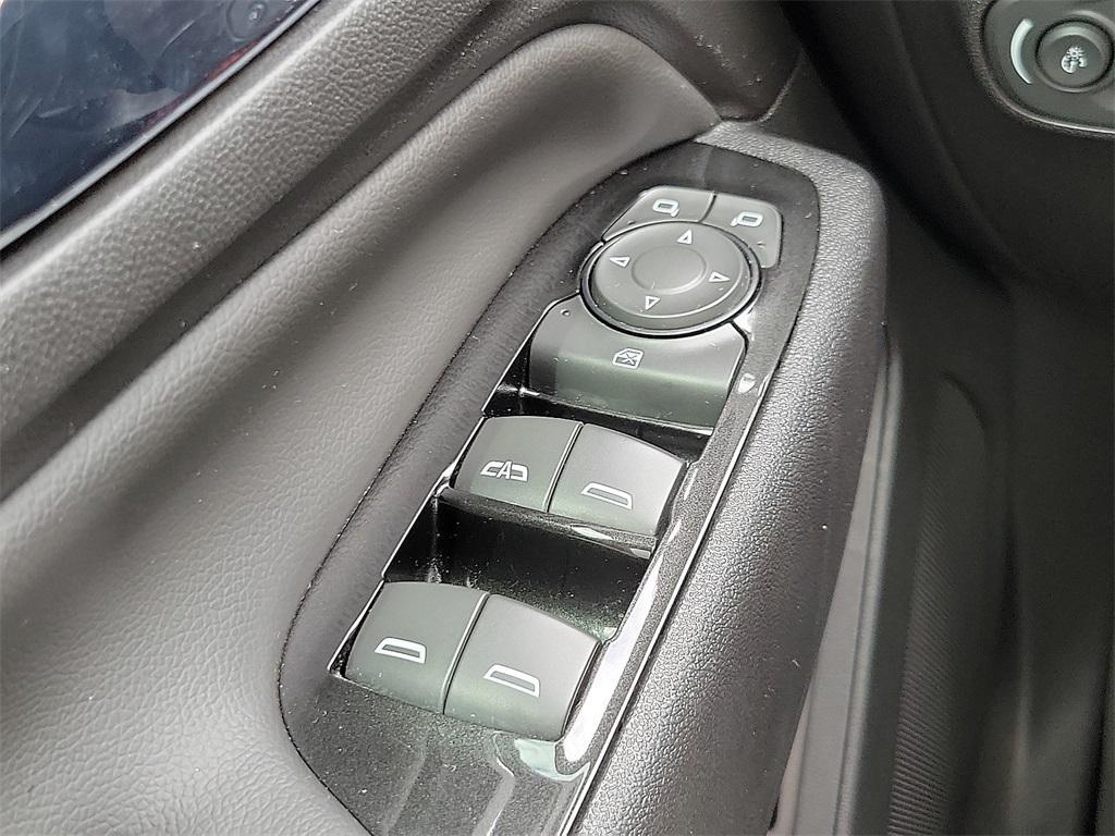 used 2023 Chevrolet Equinox car, priced at $26,343
