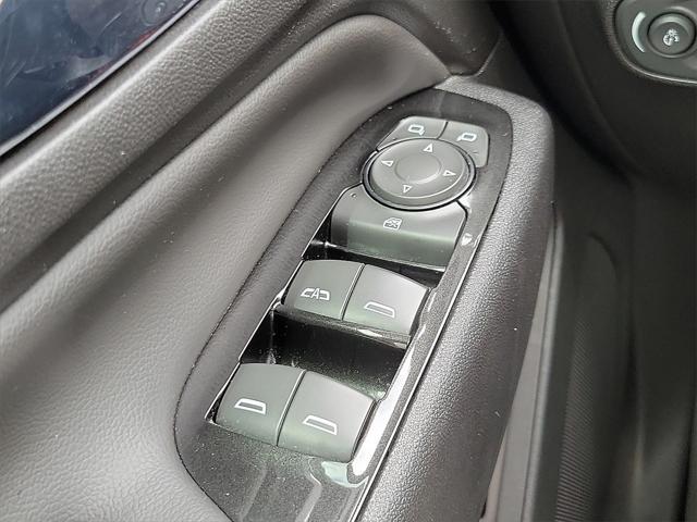 used 2023 Chevrolet Equinox car, priced at $27,425