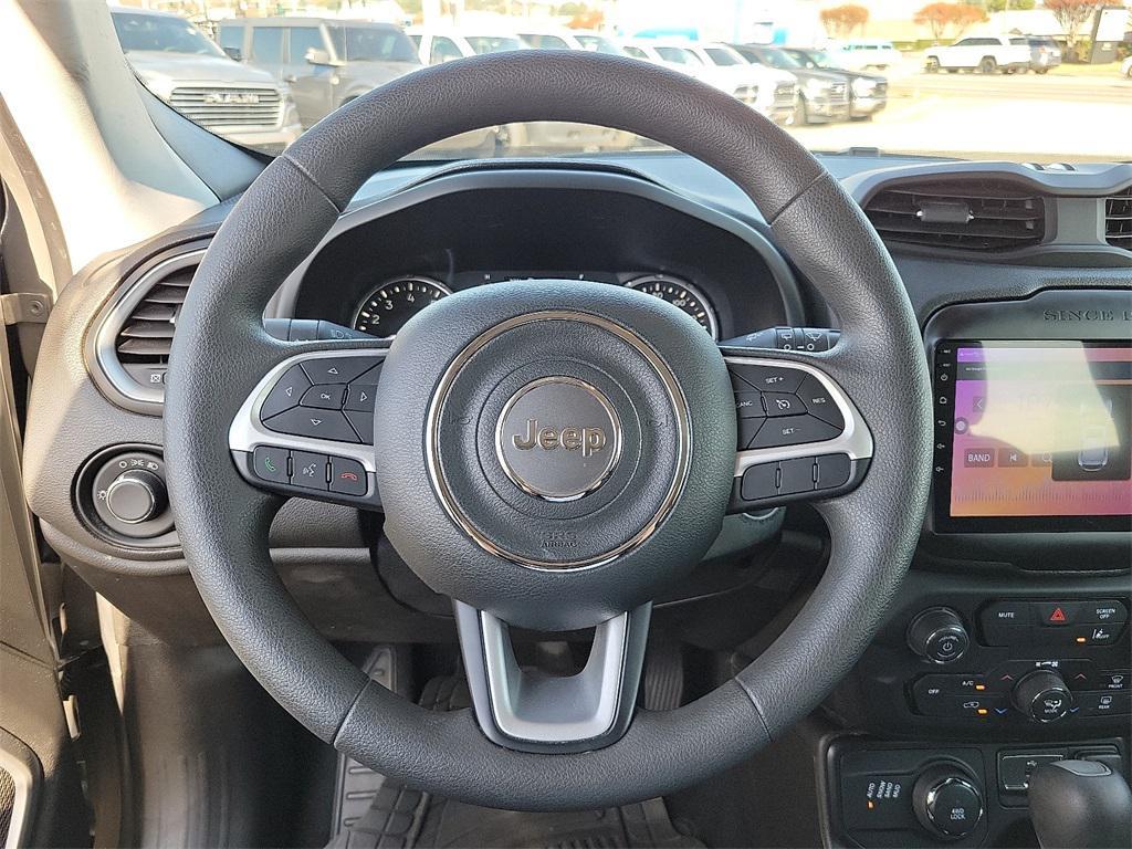 used 2021 Jeep Renegade car, priced at $16,013