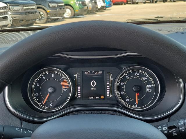 used 2020 Jeep Cherokee car, priced at $14,773