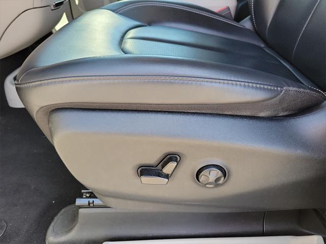 used 2023 Chrysler Pacifica car, priced at $26,358