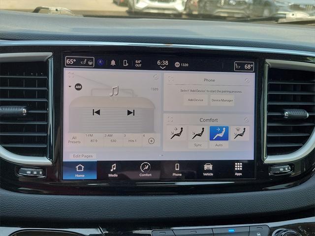 used 2023 Chrysler Pacifica car, priced at $26,358
