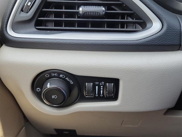 used 2023 Chrysler Pacifica car, priced at $26,358