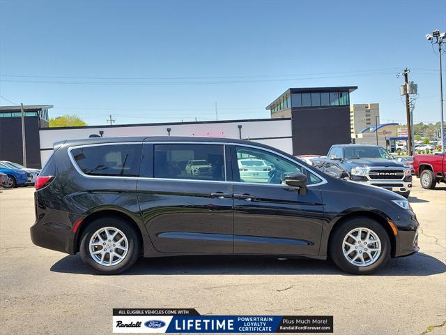 used 2023 Chrysler Pacifica car, priced at $26,358