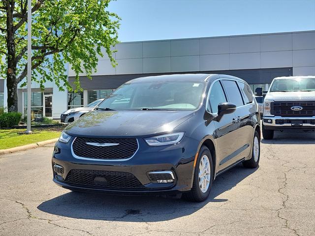 used 2023 Chrysler Pacifica car, priced at $26,358