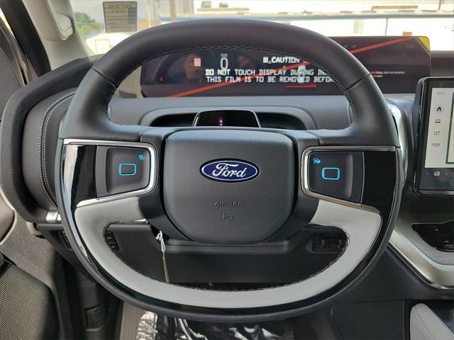 new 2025 Ford Expedition car, priced at $79,725
