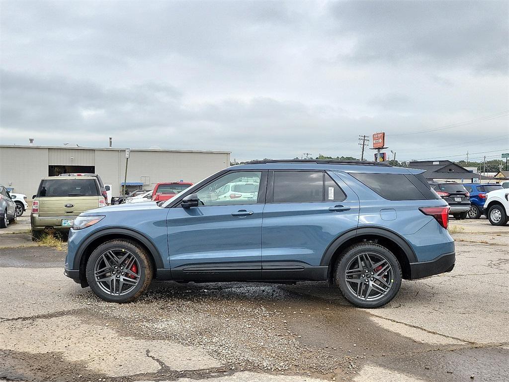 new 2025 Ford Explorer car, priced at $58,894