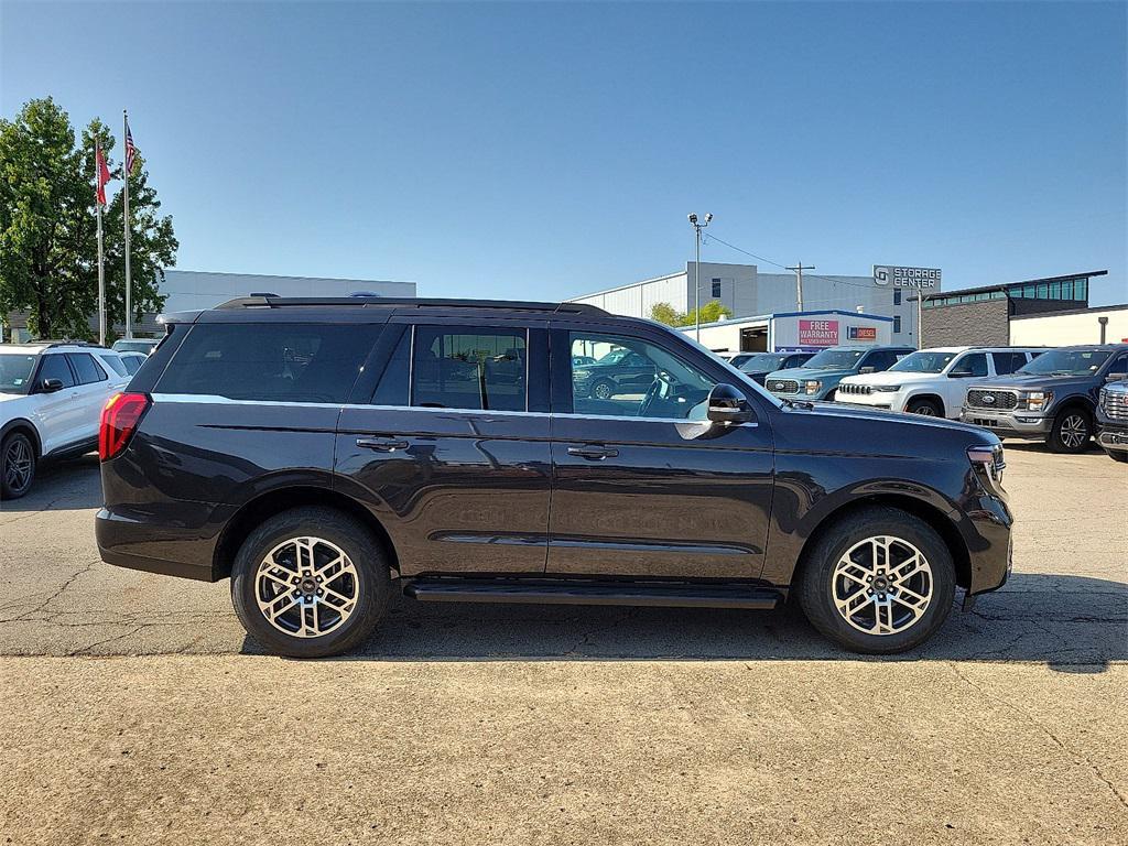 new 2025 Ford Expedition car, priced at $70,514