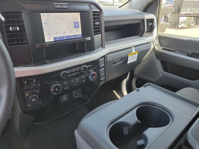 new 2025 Ford F-250 car, priced at $68,586