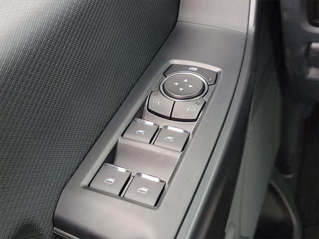 new 2025 Ford F-150 car, priced at $48,282