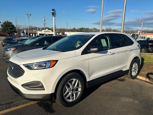 new 2024 Ford Edge car, priced at $38,944