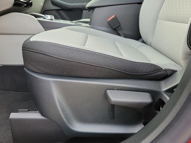 new 2025 Ford Escape car, priced at $30,015