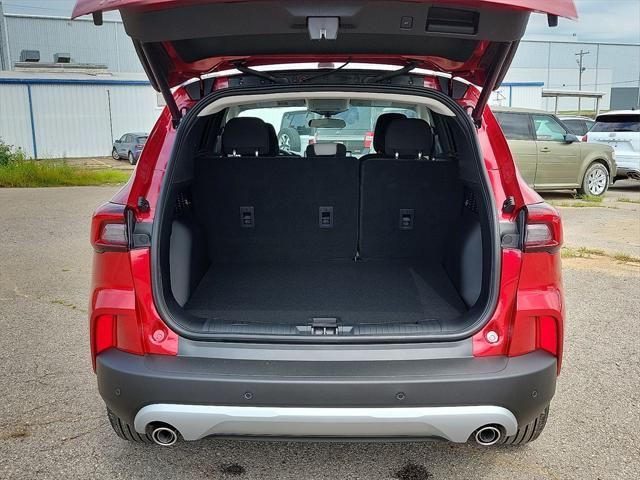 new 2025 Ford Escape car, priced at $30,015