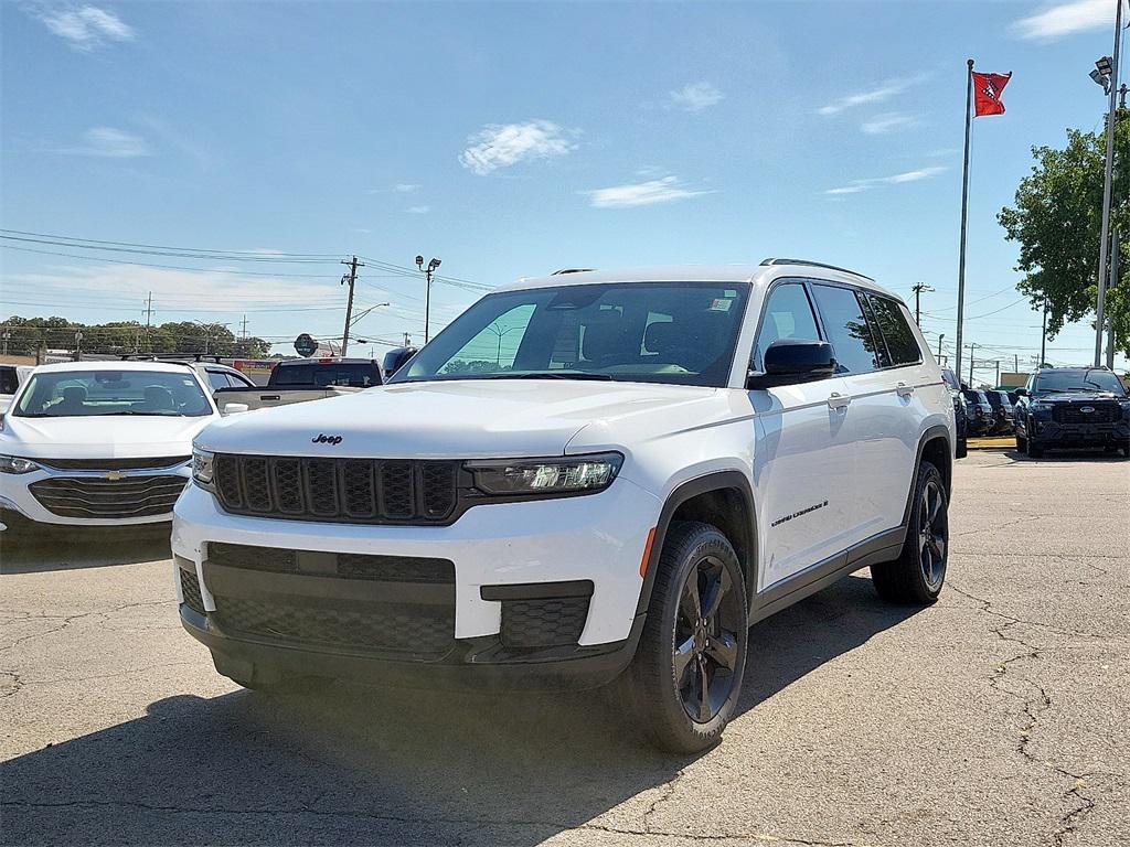 used 2023 Jeep Grand Cherokee L car, priced at $30,217