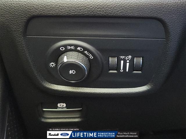 used 2024 Jeep Grand Cherokee car, priced at $37,855