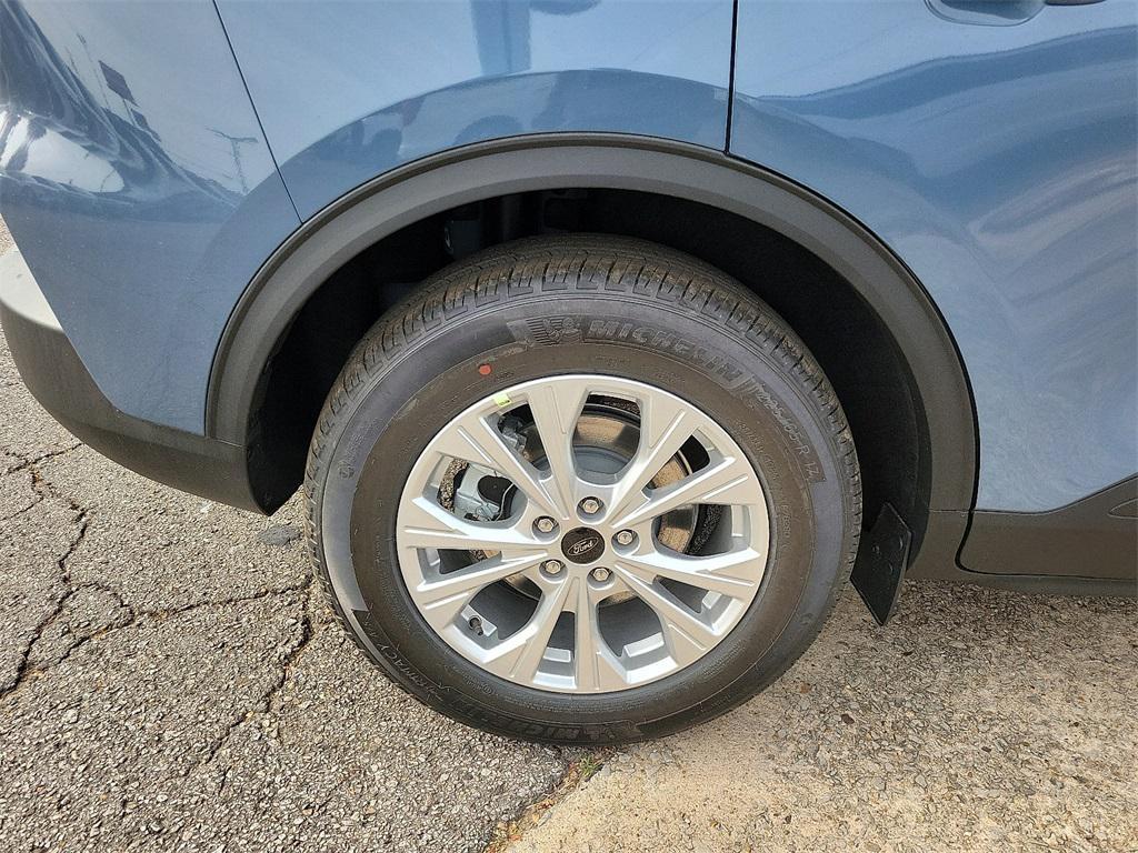 new 2026 Ford Escape car, priced at $29,477