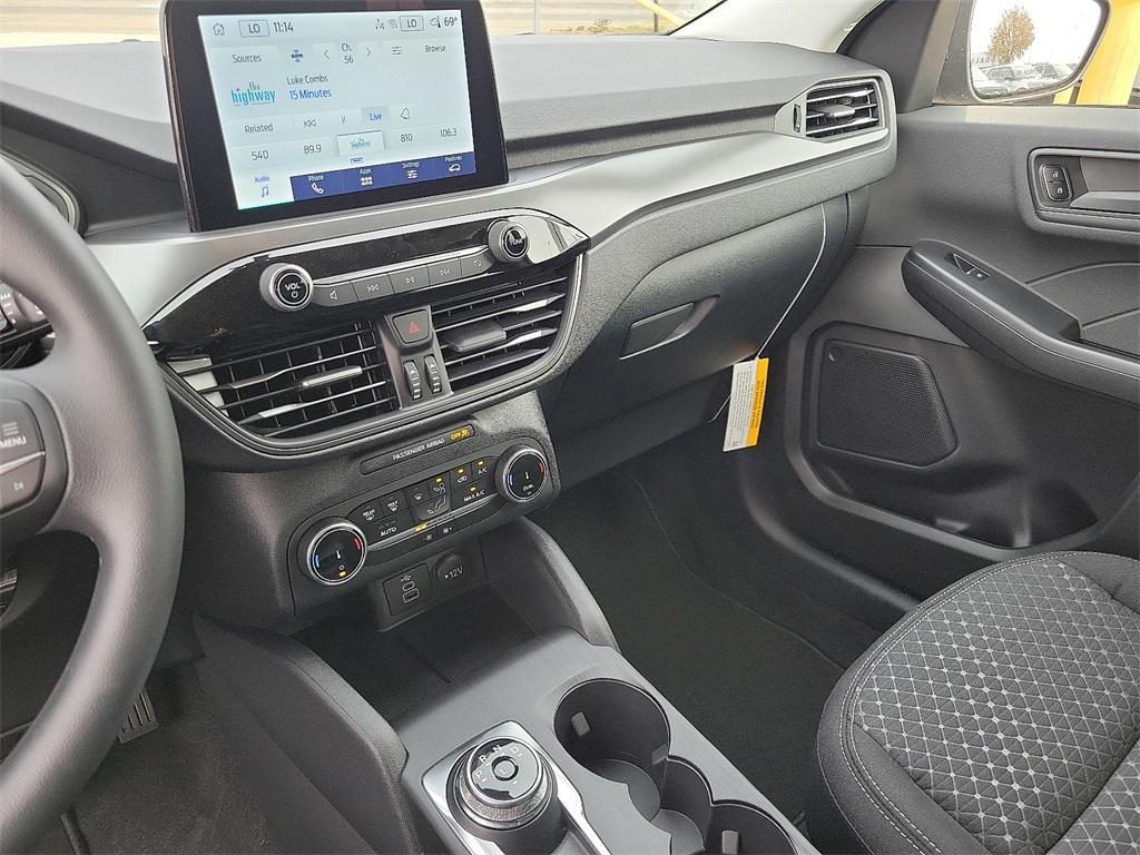 new 2026 Ford Escape car, priced at $29,477