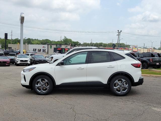 new 2025 Ford Escape car, priced at $31,452