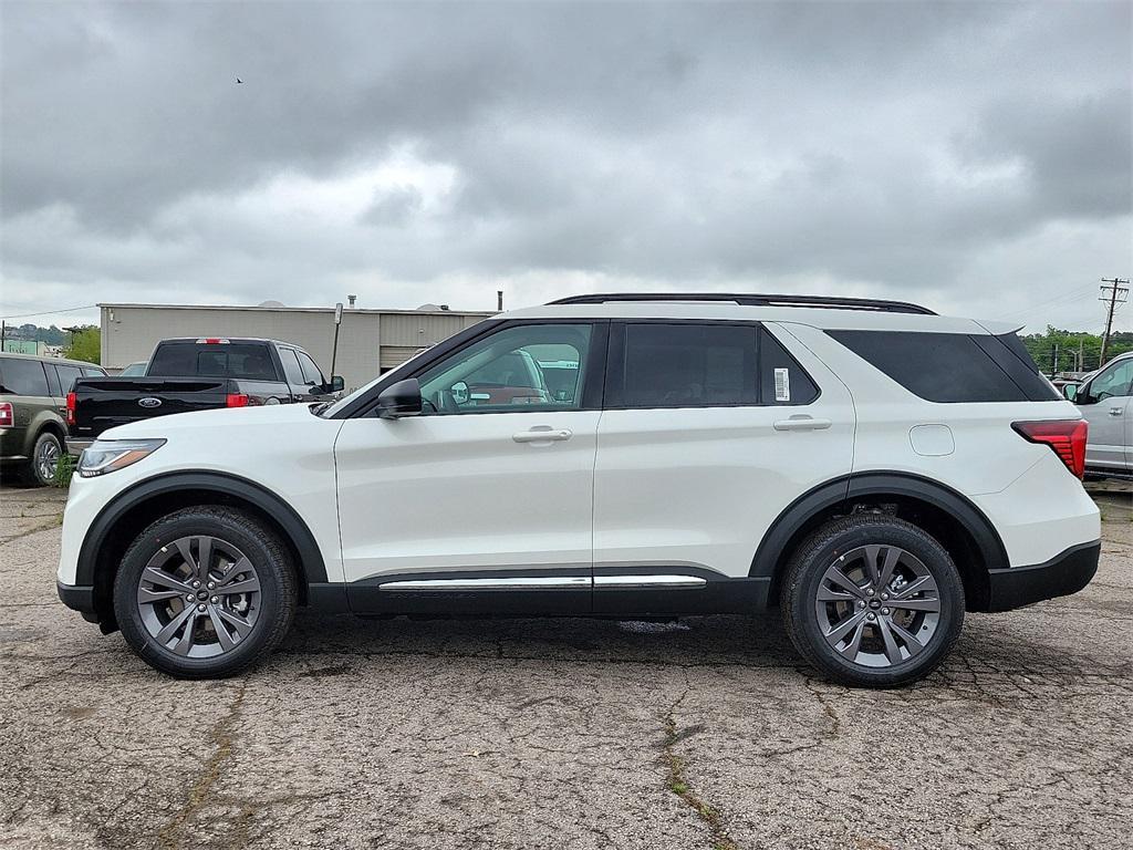 new 2025 Ford Explorer car, priced at $43,877