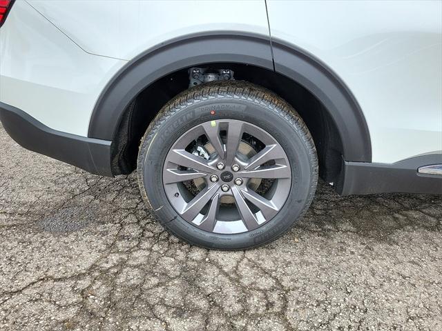 new 2025 Ford Explorer car, priced at $45,076