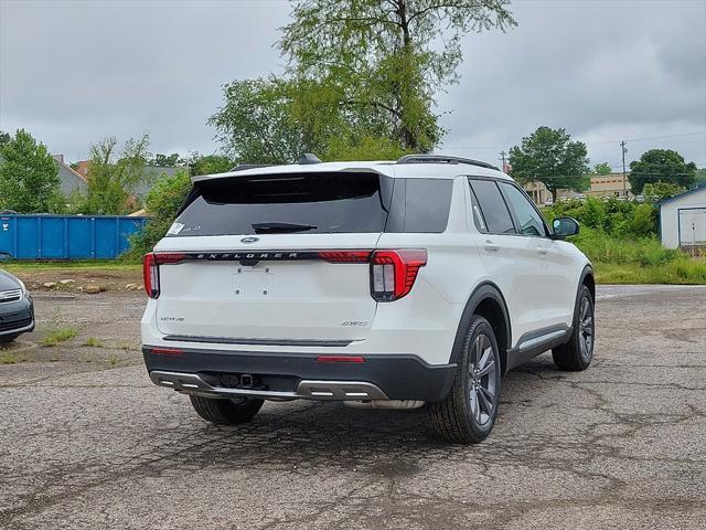 new 2025 Ford Explorer car, priced at $45,076