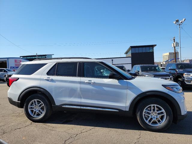 new 2025 Ford Explorer car, priced at $40,048