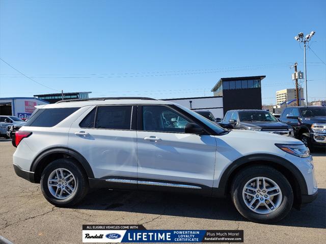 new 2025 Ford Explorer car, priced at $39,760